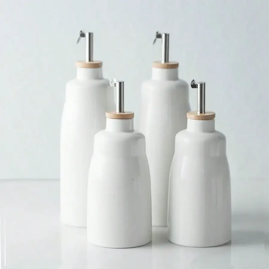 Botella de aceite de cerámica, utensilios de cocina, olla de aceite, salsa de soja, vinagre, tarro de condimentos, decantador comercial creativo de bloqueo de luz