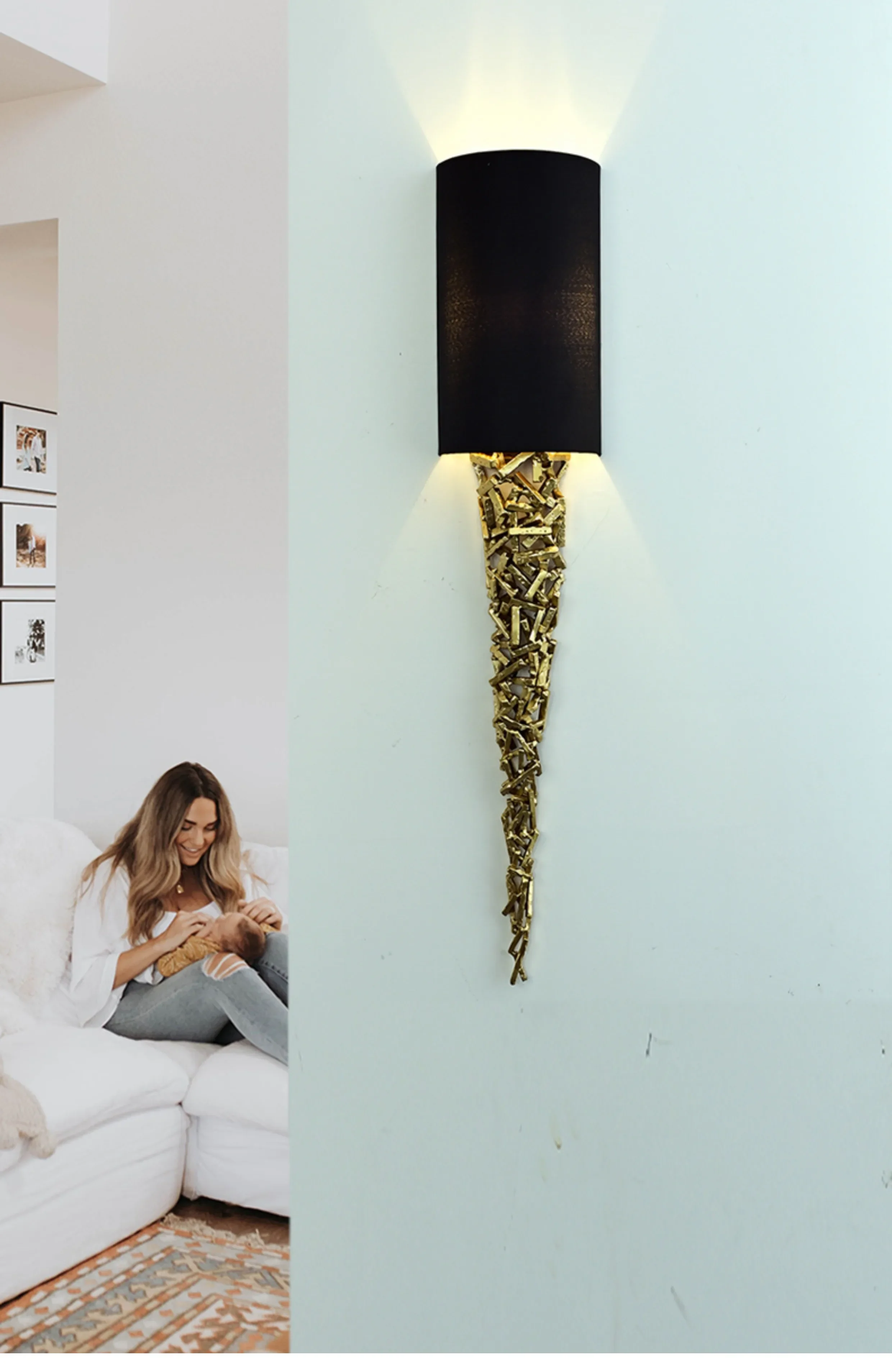 

Light luxury all-copper wall lamp Bedroom bedside lamp Modern French minimalist living room background wall lamp Nordic villa ho
