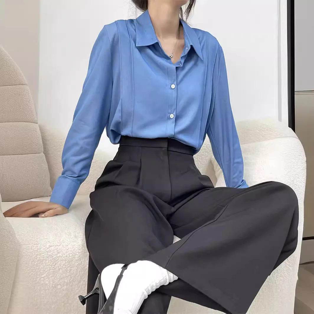 

New French Design Pleated Shirt for Spring and Summer, High-end and Elegant Commuting Shirt for Women