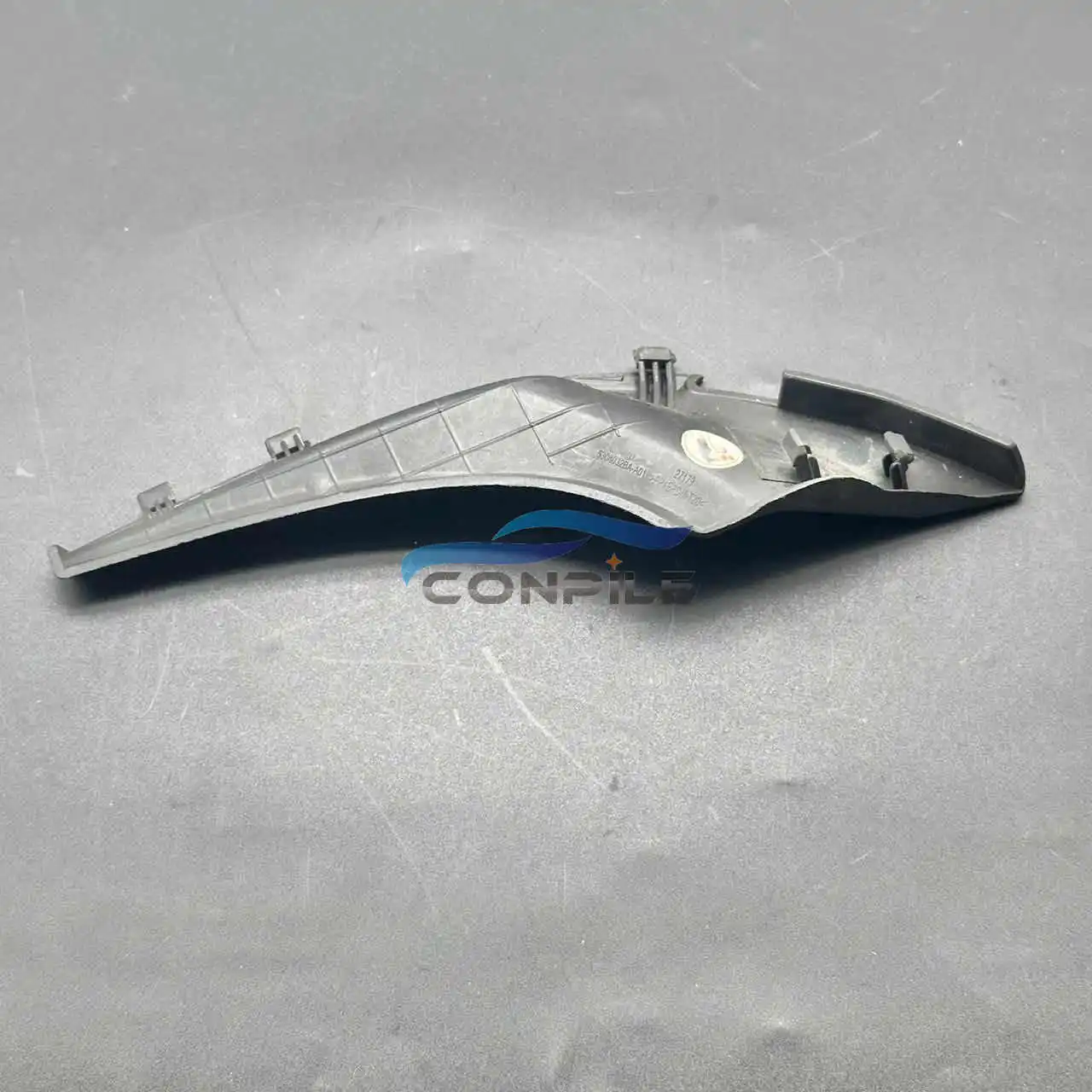 1pc for Zotye Z300 Z500 T600 water collecting plate ventilation corner triangle grille cover