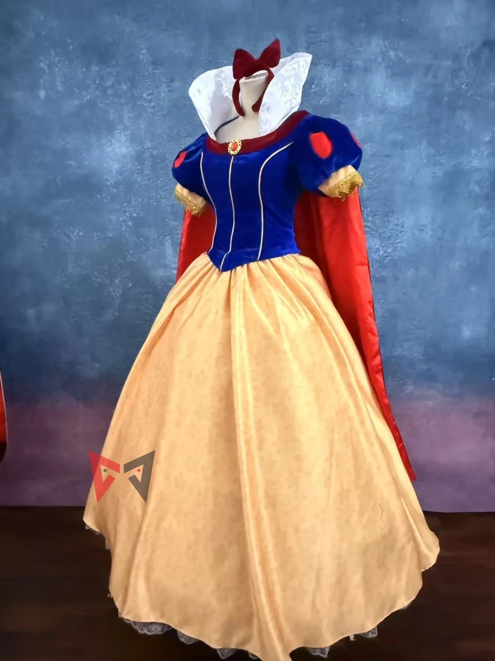Top Quality Snow Princess Cosplay Costume Dress Cloak For Halloween Dress Adult Women Custom Made