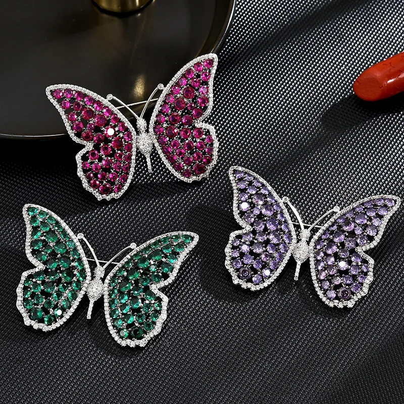 Luxury Shiny Polychrome Zircon Butterfly Brooch Elegant Coat Suit Pin Collar Corsage for Men and Women Delicate Broochpins