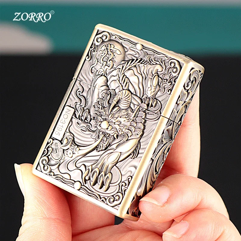 ZORRO الرجعية النمط الصيني المعادن الكيروسين طحن عجلة أخف ثلاثية الأبعاد ثلاثي الأبعاد على الوجهين الإغاثة ولاعة السجائر هدية