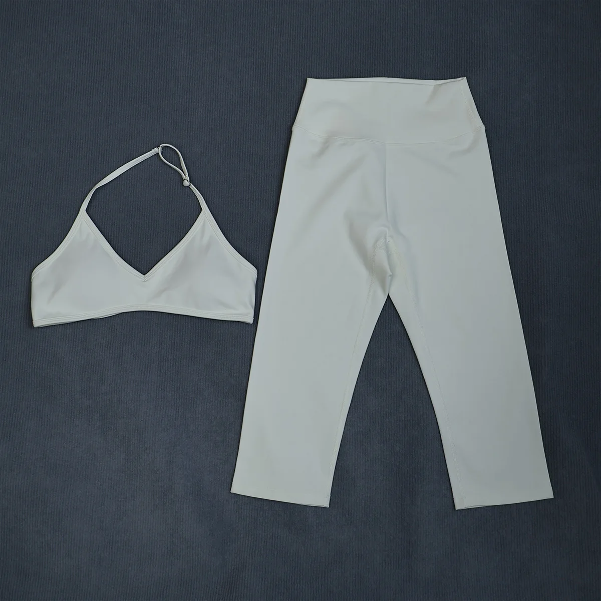 Ctenkevet Damen-Sommer-Sportset, 2-teilig, ärmellos, Sport-BH, Capri-Leggings, 3/4, zweiteiliger Fitness-Yoga-Laufanzug, Outdoor, weiblich – Detail 17