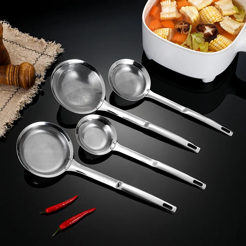 304 Stainless Steel Skimmer Spoon, 12cm Fine Mesh Oil Separator Ladle, Heat Resistant Foam Skimming Spoon for Home Kitchen Soup Cooking