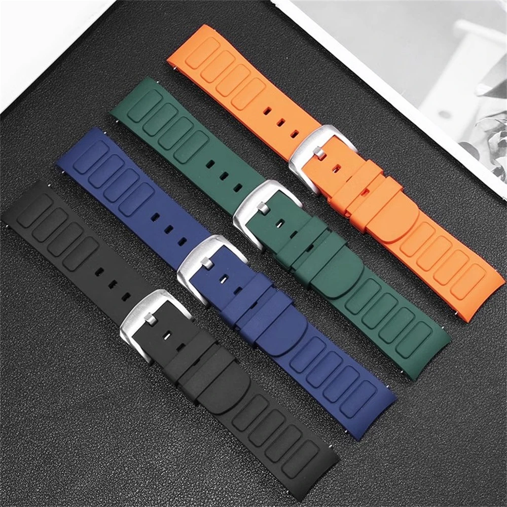 Quick detachable curved mouth wristband for helmsman TV series M049 526 rubber watch strap