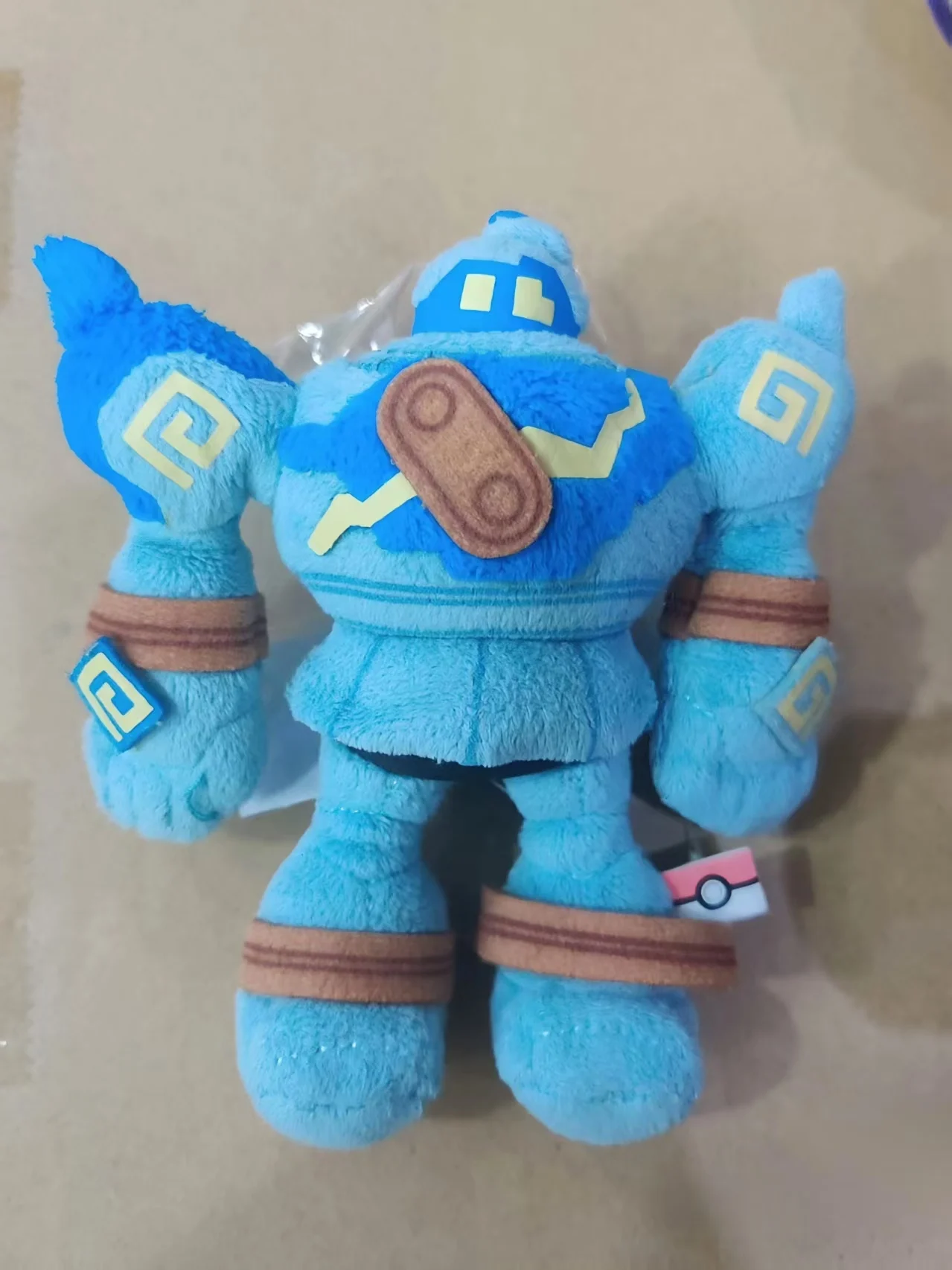 Image of Pokémon Unova Region Plüsch-Kollektion: Handgroße Cubchoo & Stunfisk Mini-Puppen - Sammlerstücke