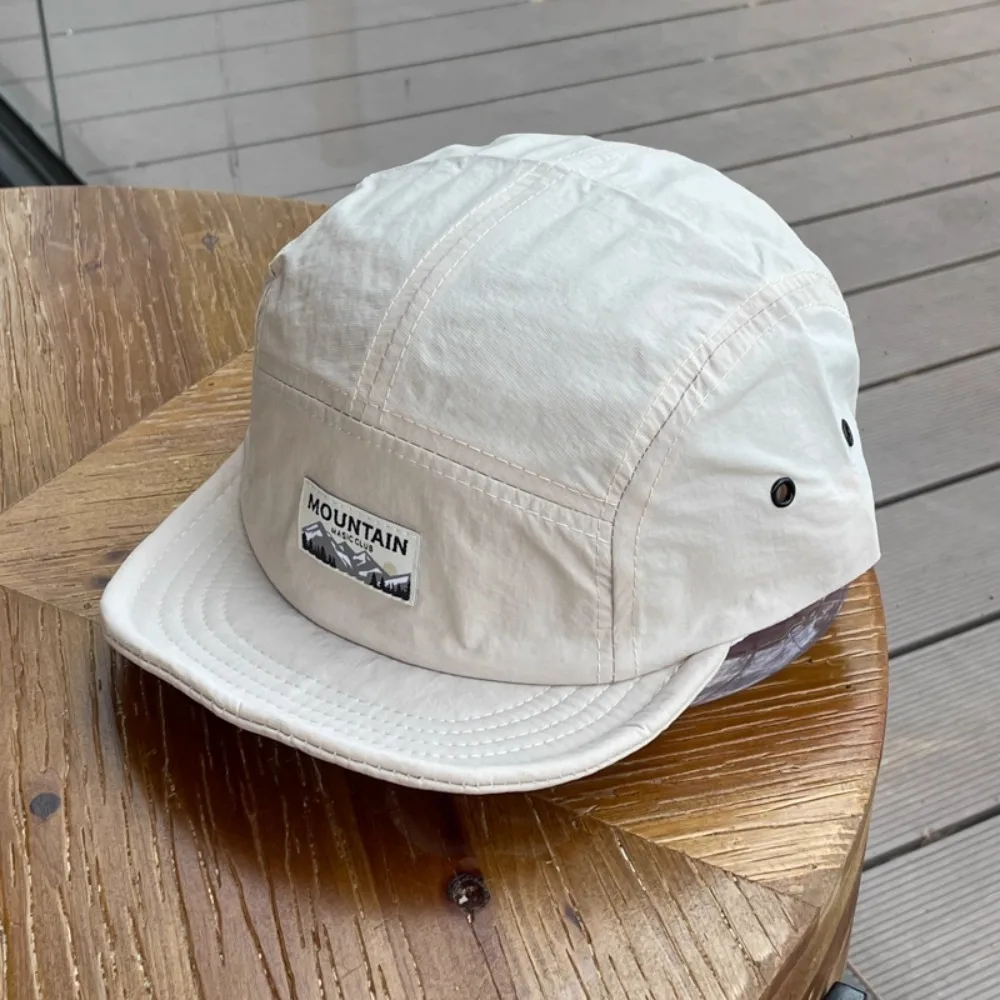 

Vintage Short Brim 5 Panel Cap Quick Dry Embroidered Sports Running Cap Sun Protection Adjustable Baseball Cap Women Men