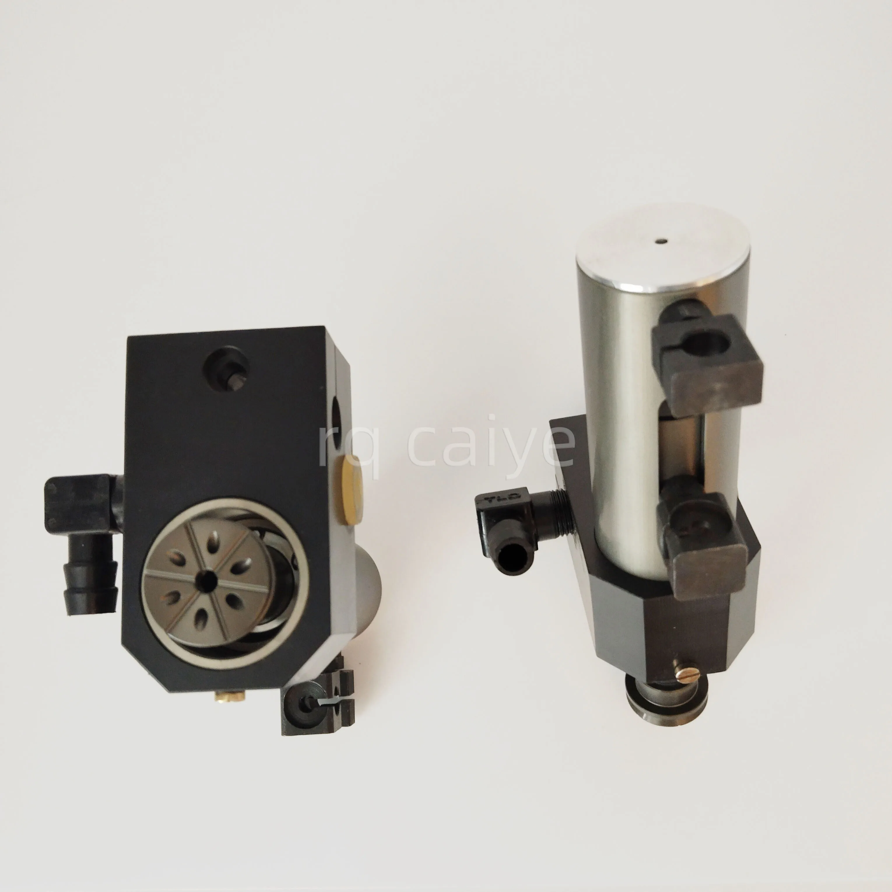 

1 Pair Roland Forwarding Sucker ManRoland 800 Feeder Delivery Sucker Printing Machine Spare Parts