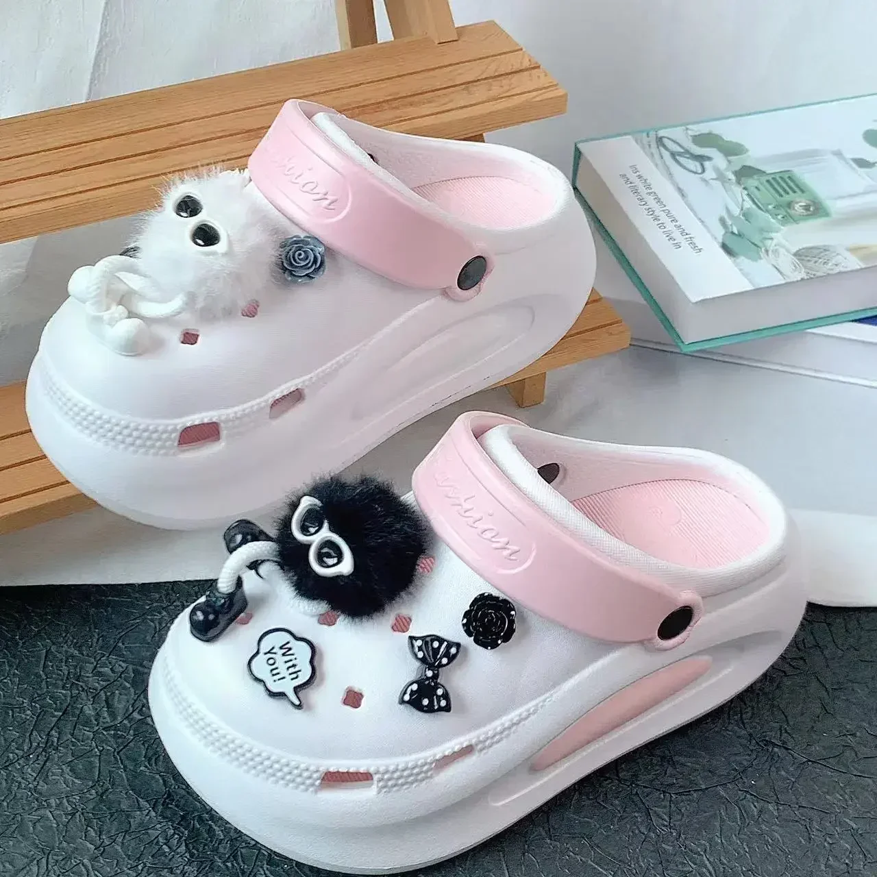 Pesona sepatu lucu untuk Crocs Set Dekorasi mainan mewah kaki panjang DIY sandal bakiak anak laki-laki perempuan sandal Taman aksesoris hadiah anak-anak