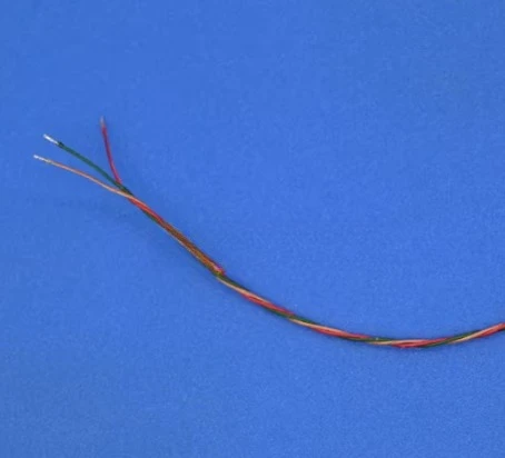 สายหูฟังแบบหลายแกนเคลือบเงา 2 แกน 3 แกน 4 แกน 5 แกน 6 แกน 7 แกน 8 แกน 9 แกน สายฝ้าย ขนาด 8/0.08