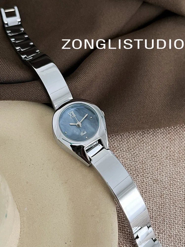 Stylish, Minimalist, And Sophisticated Luxury Women'S Watch, A Perfect Everyday Timepiece And A Great Gift For Women.