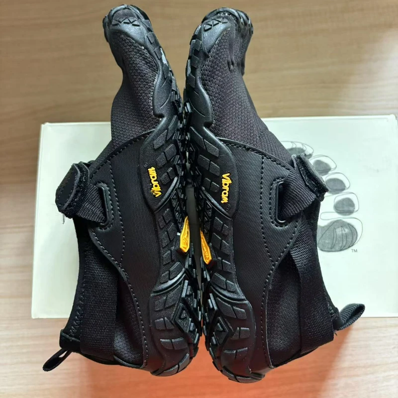 

2025 Hot Sale Squat Hard Pull Shoes Men Women Indoor Gym Shoes Couples Luxury Brand Weight Lifting Shoes Unisex Size 36-47