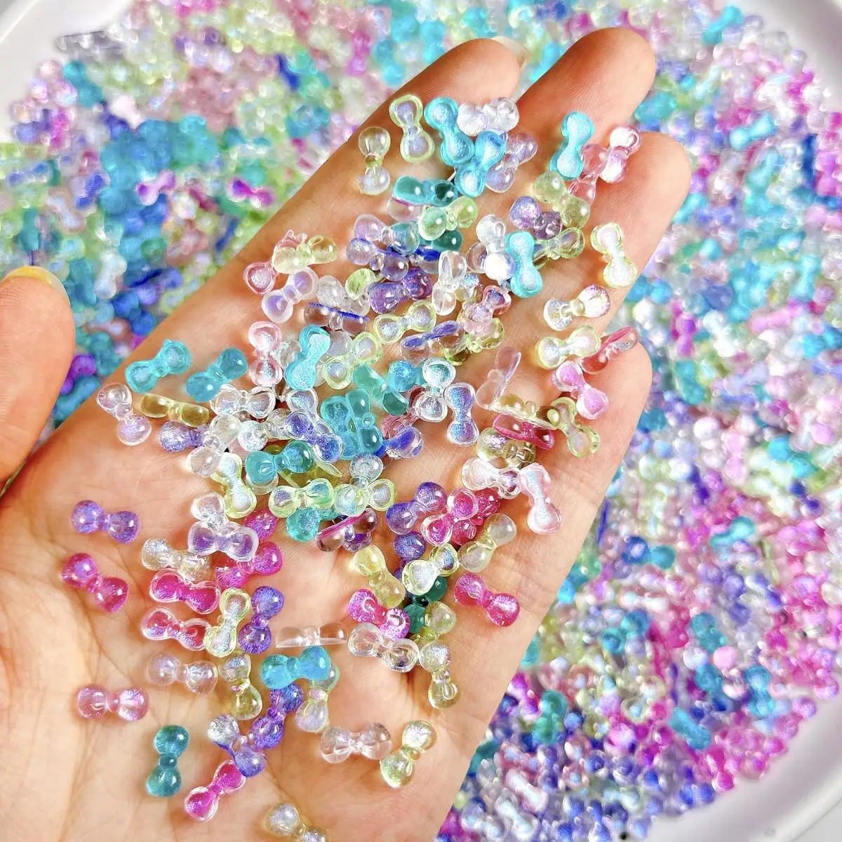 50 STKS Schattige Doorschijnende Mini Banden Hars Nagel Charmes Creatieve Jelly Gekleurde Banden Nail Art Decoraties voor DIY Nagels Ornamenten