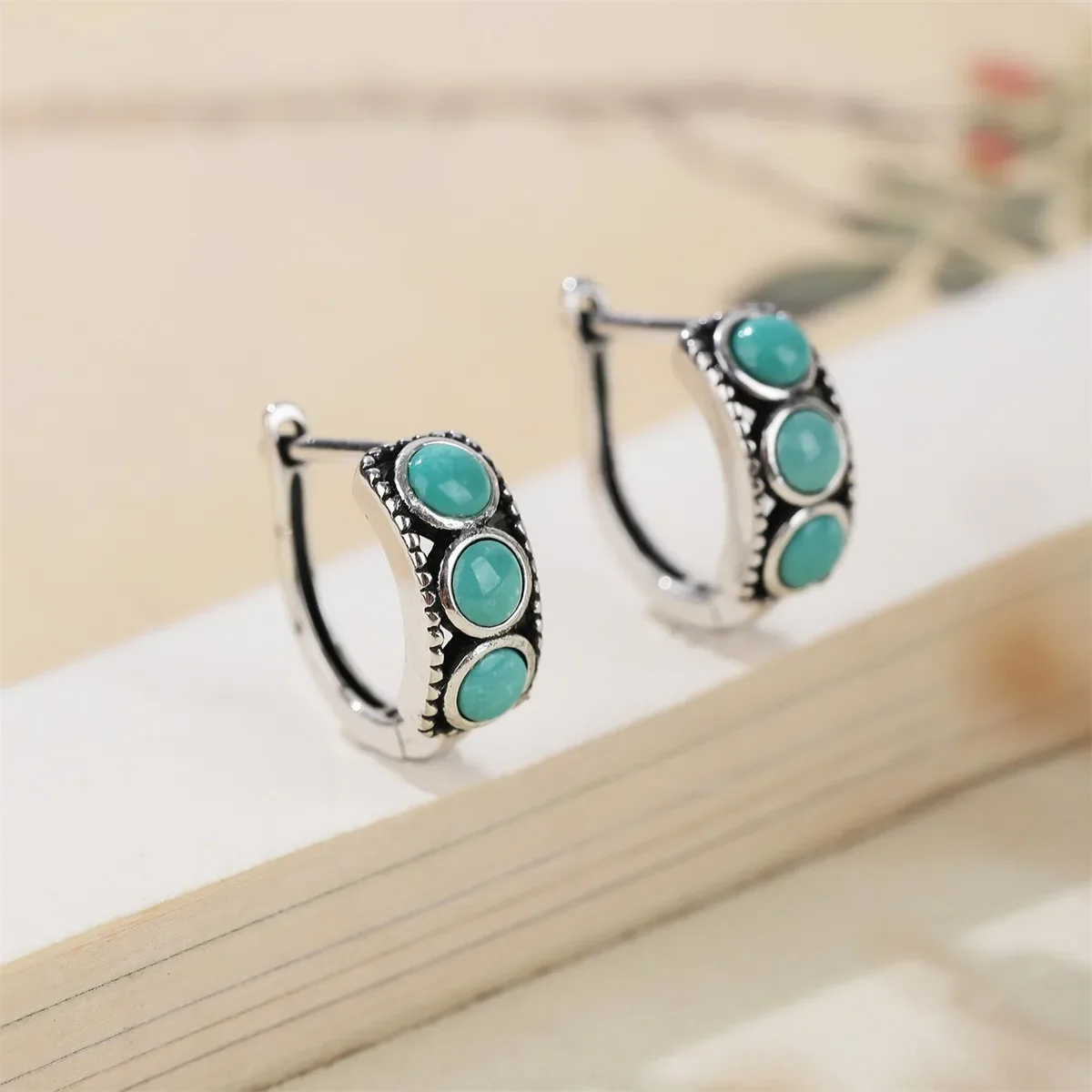 925 Sterling Silver Earrings Turquoise Clip Earrings Round Earrings for Woman Engagement