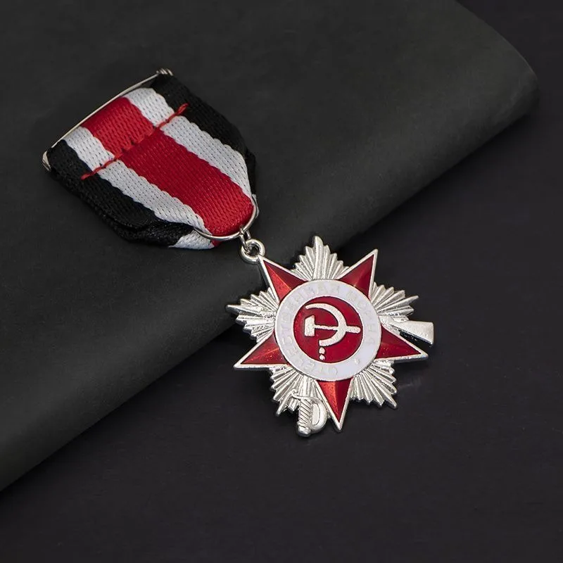Replica Soviet Peripheral Metal Brooch Socialist Necklace Soviet Badge of Honor Sickle Hammer Communist Lapel Pin Emblem