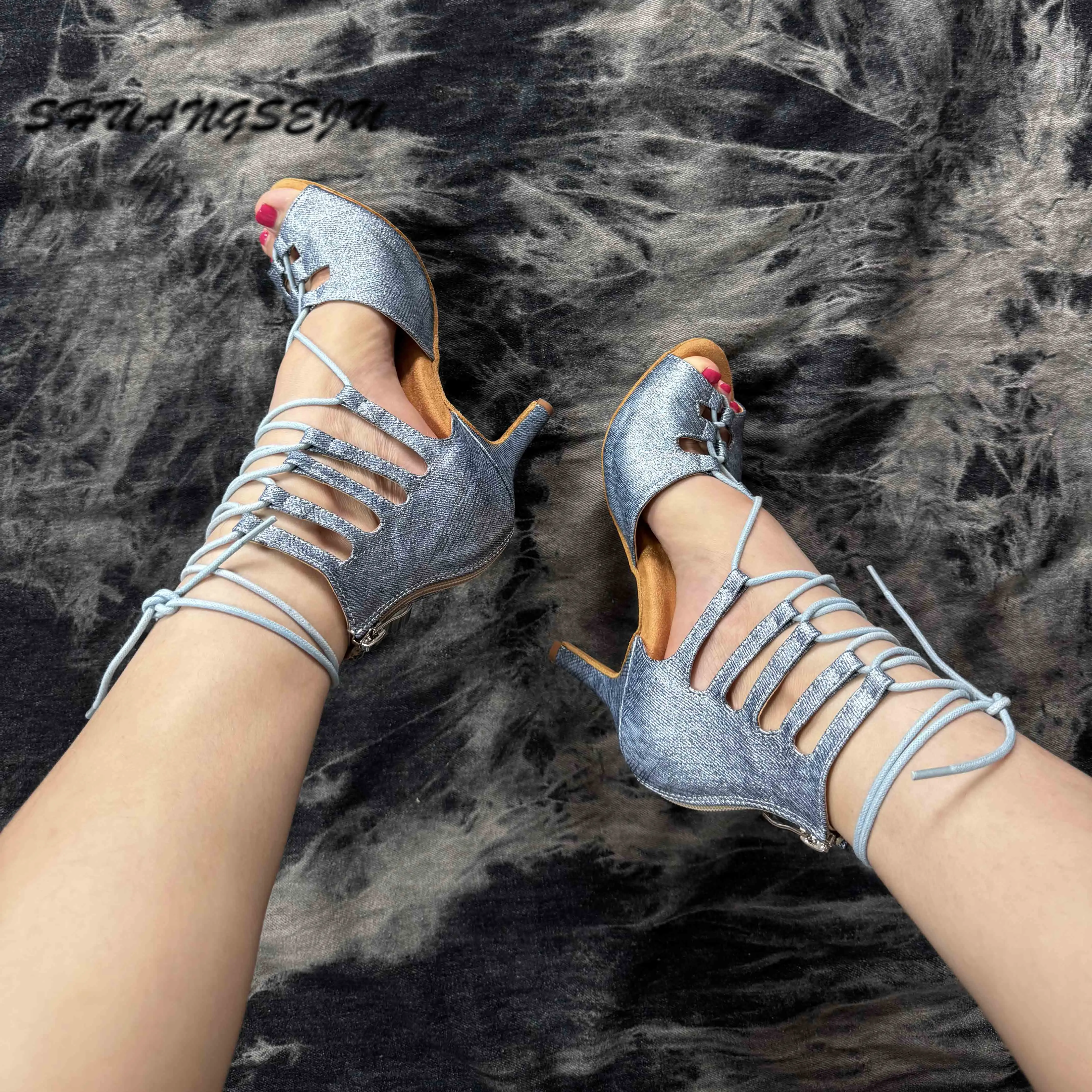 SHUANGSEJU Slim and white Latin dance shoes lace-up high top jazz booties bachata high heels Dance shoes medium high heels 10cm