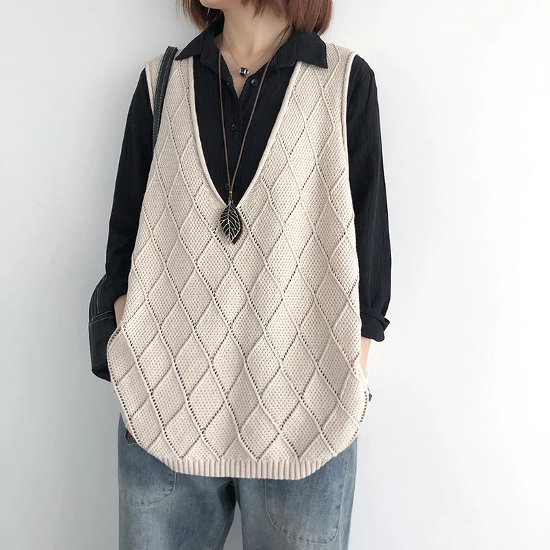 

High Quality V-neck Knitted Vest for Women Loose Fitting Oversized Outerwear, Camisole, New Vintage Vest Sweater, Japanese Style