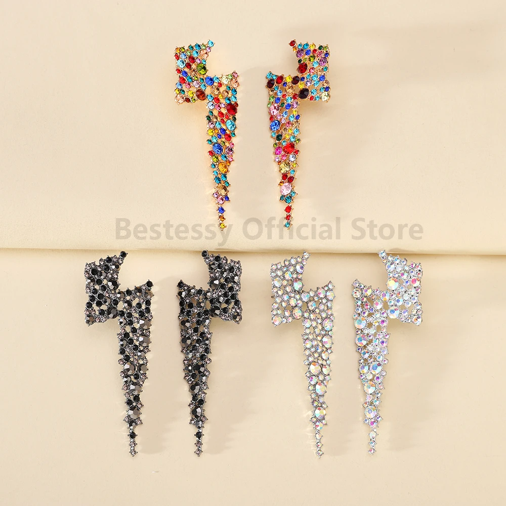 الاتجاه الجديد الفاخرة تصميم ملون كريستال البرق شكل القرط للنساء حفلة عطلة أنيقة اكسسوارات سحر فتاة مجوهرات