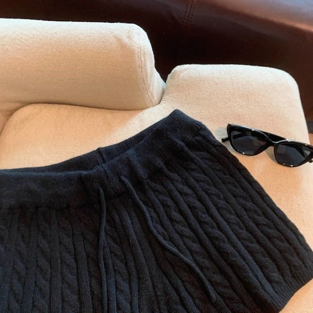 Neue Damen-Strickshorts, vielseitige Strickshorts, lockere, weit geschnittene, lässige Minishorts für Damen – Detail 10