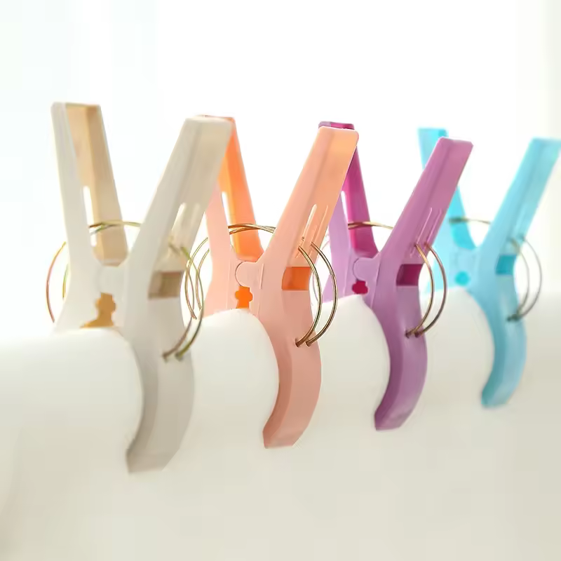 4Pcs/set Large Hanger Clips Plastic Windproof Clothes Pins Spring Clamp Beach Towel Powerful Clothespins Quilt Clip