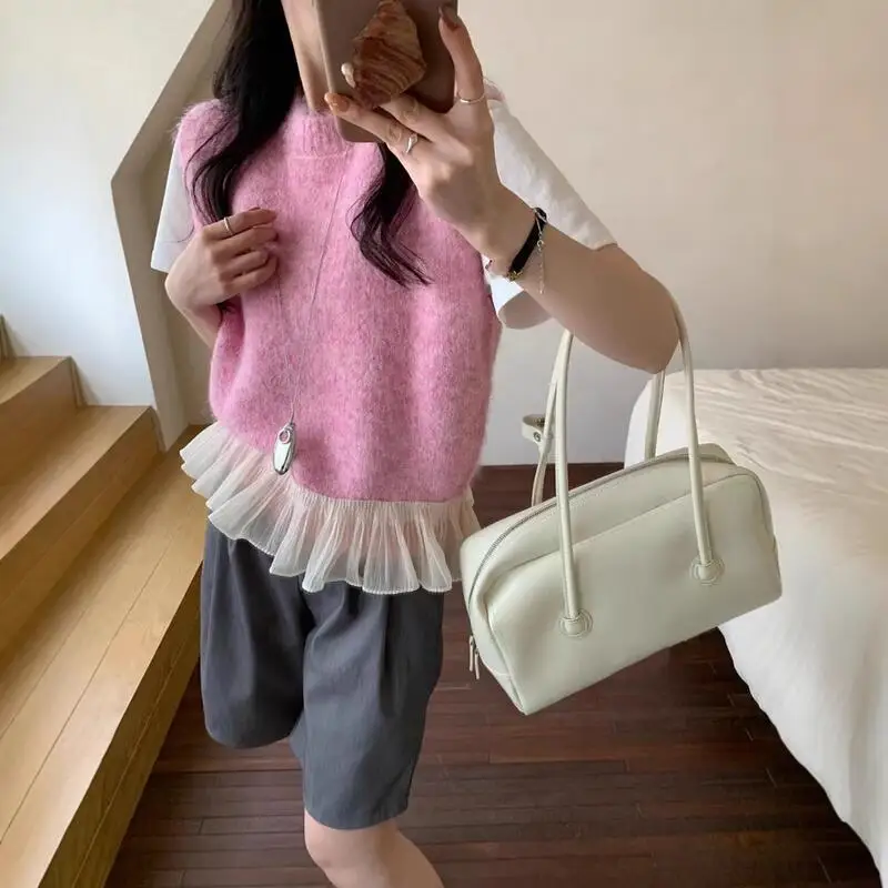 Sweet Beauty Style Lace Patchwork Knitted Vest New Sleeveless Vest for Girls Round Neck Short Tops Soft Fashionable Versatile