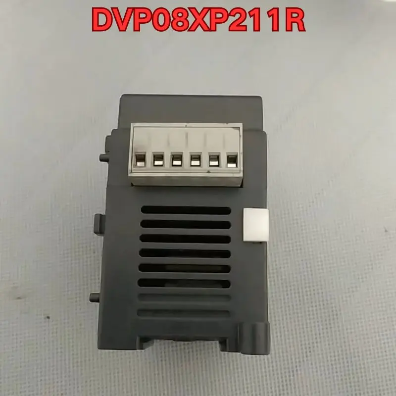 

Б/у модуль ПЛК DVP08XP211R, проверка функционала нормальная, оригинальный, подлинный.