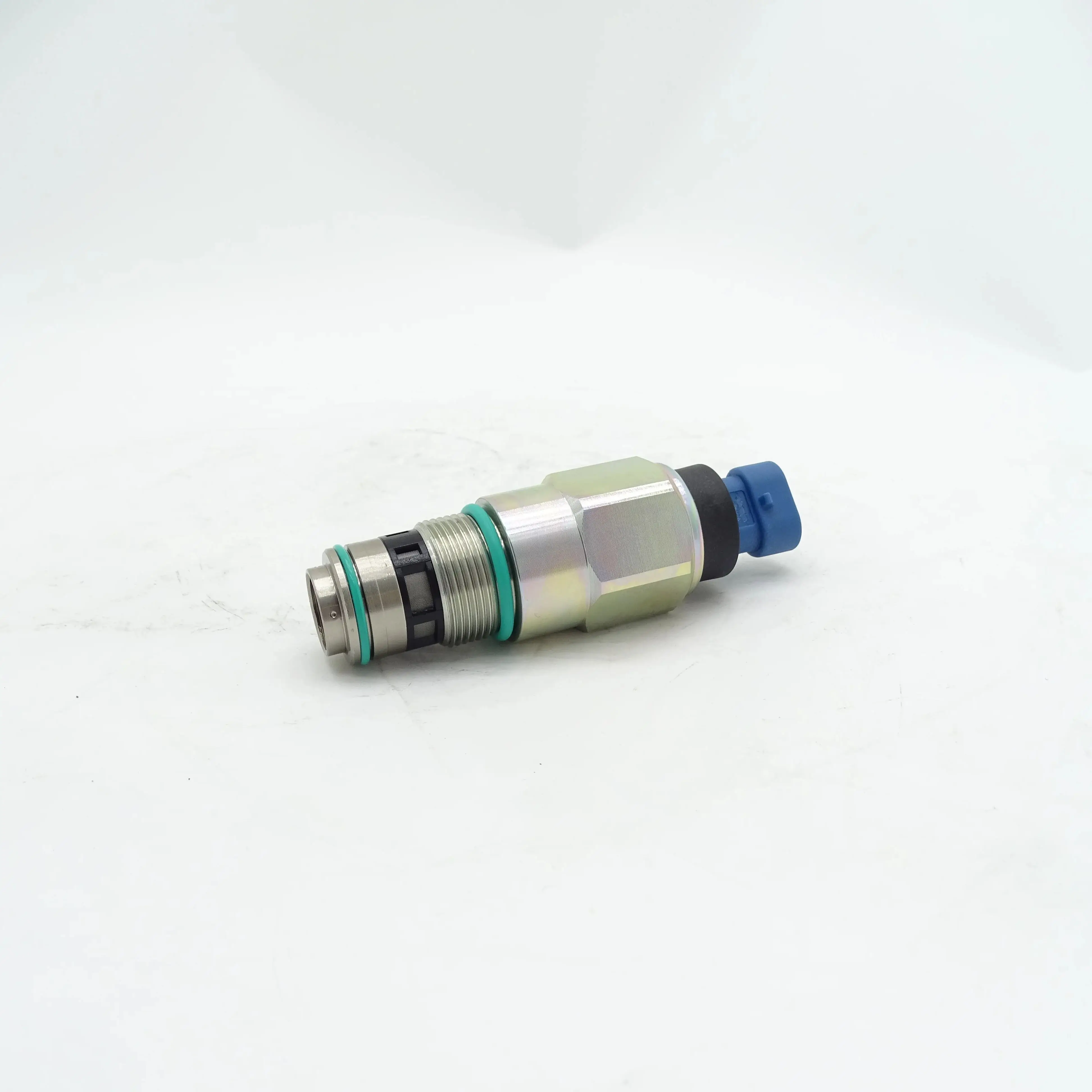 

Фильтр привода управления топливным насосом 3330600 для Cummins QSK23 QSK45 QSK60