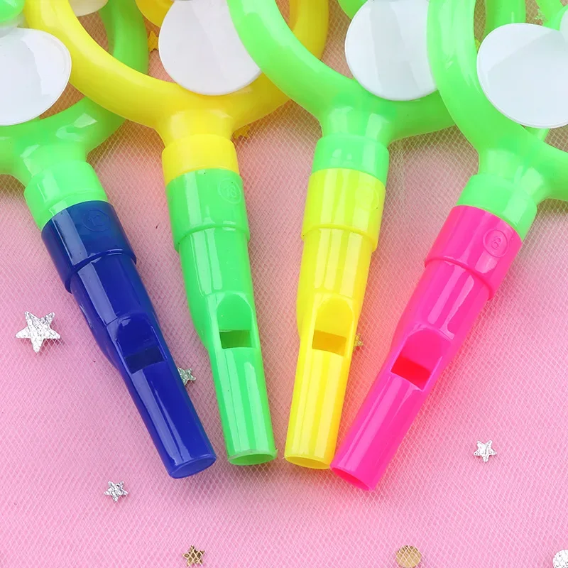 Colorful Plastic Windmill Toy for Kids, Small Windmills, Whistling Handle Toys, Pinwheel Wind Spinner, 10Pcs