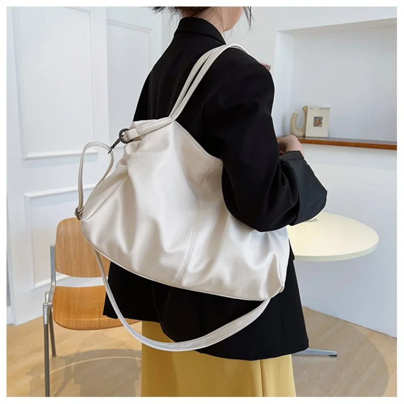 

Premium Quality Leather Shoulder Bag For Fashionable Women Luxury Brand Famous Designer Handbag