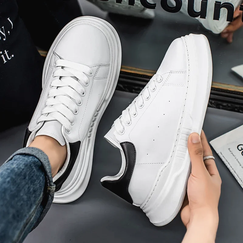 

Мужские повседневные дышащие кроссовки, лето 2025, новинка белого цвета, резиновая поверхность, мягкая подошва, обувь для пар увеличенной высоты