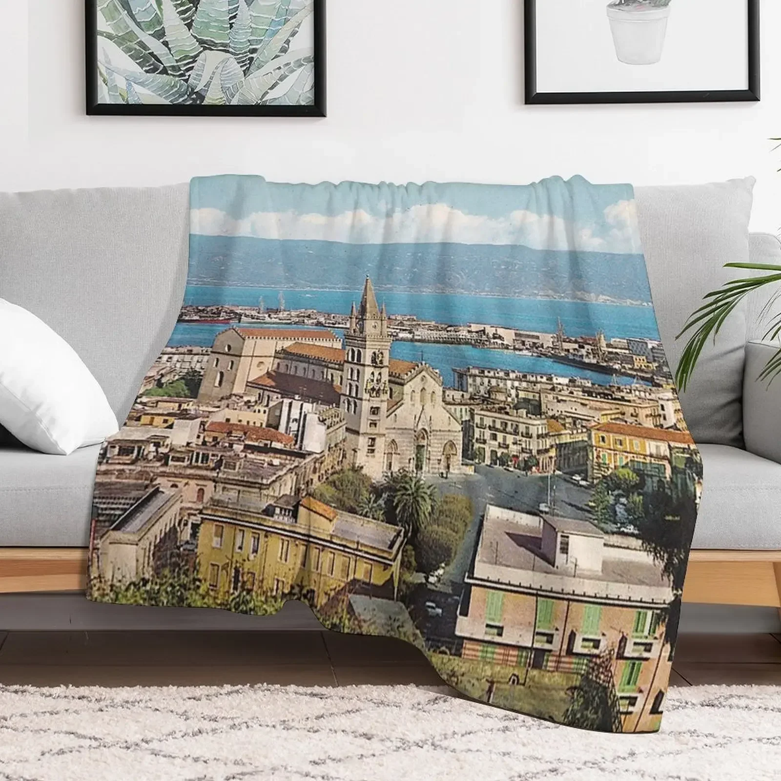 Portrait of Messina , City ??of the Strait Throw Blanket Custom valentine gift ideas Giant Sofa Blankets