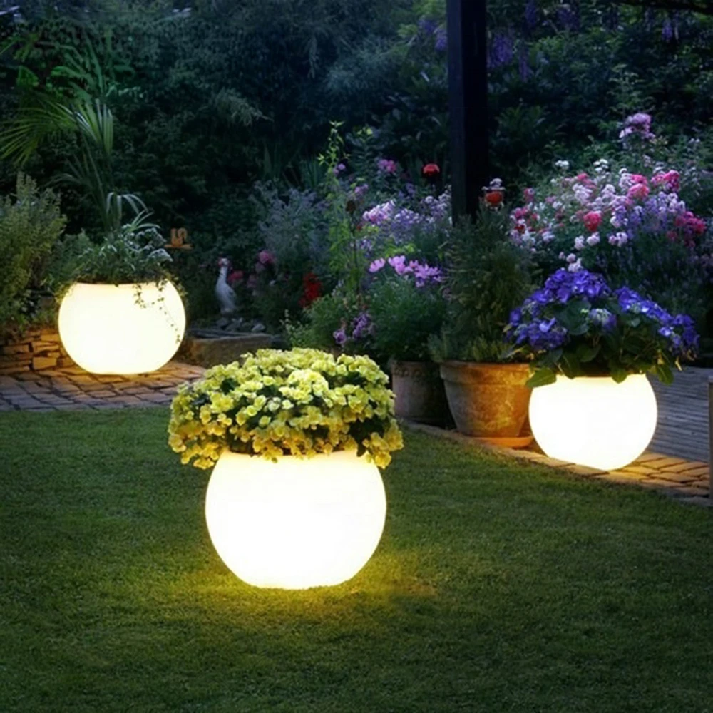 beautiful plastic outdoor/indoor led light planter pot,decorating garden led flower pot