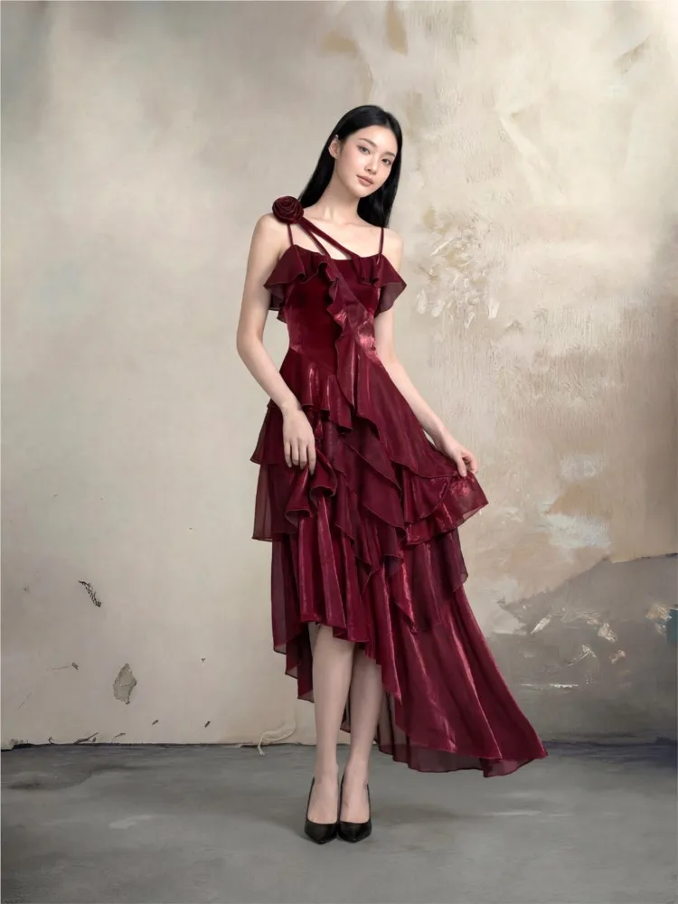 Irregular ruffled elegant red halter dress a niche designer's long