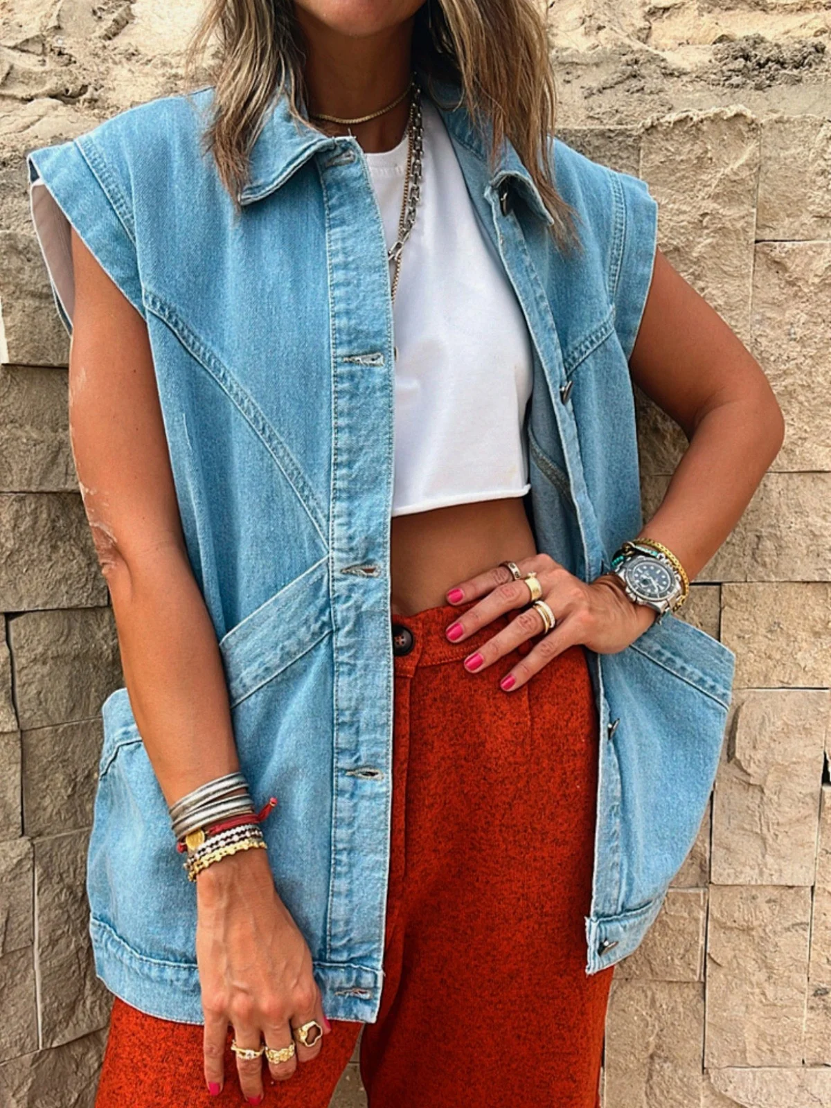 Sleeveless Pockets Oversized Denim Vest Classic Button Down Jean Vest Women Casual Loose Lapel Jean Jacket Fashion Streetwear