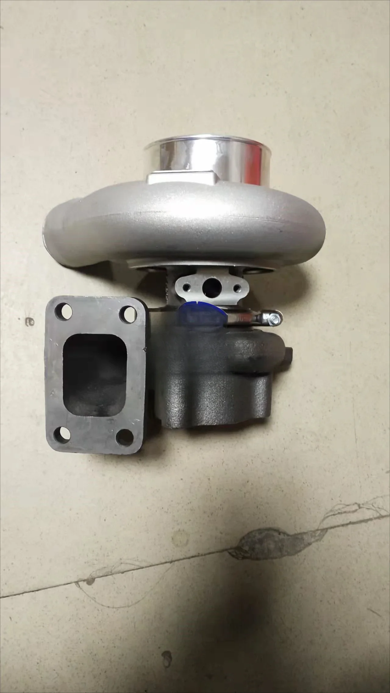 المبيعات الساخنة 49179-06210 49179-10710 الشاحن التربيني لمحرك Vo lvo Sa ny SY245 Mitsu bishi D06FRC