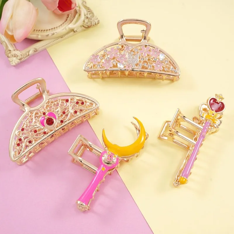 

New Sailor Moon Animation Kawaii Water Ice Moon Clip Cute Girl Heart Magic Wand Metal Two-dimensional Shark Clip Hair Accessory