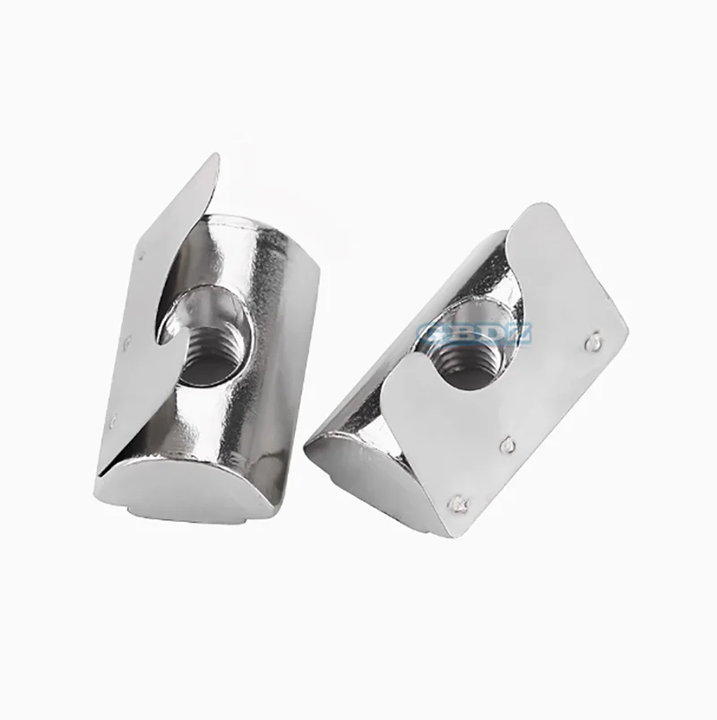 Piastra a molla placcata in nichel ad alta resistenza Materiale in acciaio al carbonio M4 M5 M6 M8 Accessori per viti Standard europeo Tipo 30/40/45