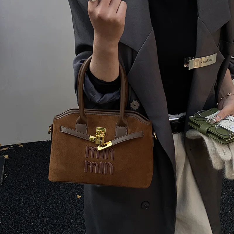 حقيبة كروس واسعة الحروف لعام 2025، محفظة كتف كلاسيكية للنساء، حقيبة كاجوال ليلاً ونهارًا، حقيبة حبال بسيطة، محكم #3