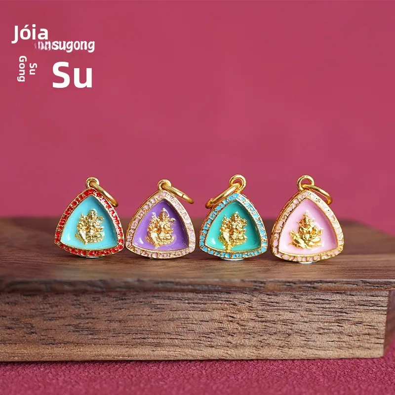 pingente-tathagata-colorido-em-ouro-24k-pulseira-de-contas-budistas-acessorios-coloridos-arte-cultural-joias-de-moda