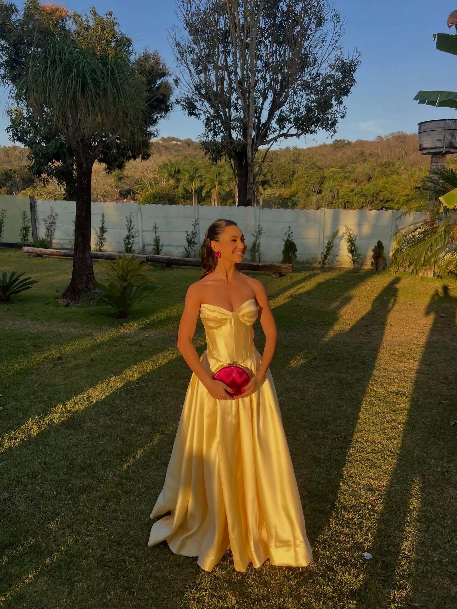 Msikoods Yellow Satin Prom Dress Strapless Corset A Line Women Formal Evening Gowns Pleated Guest Ceremomy Party Dress Customizd