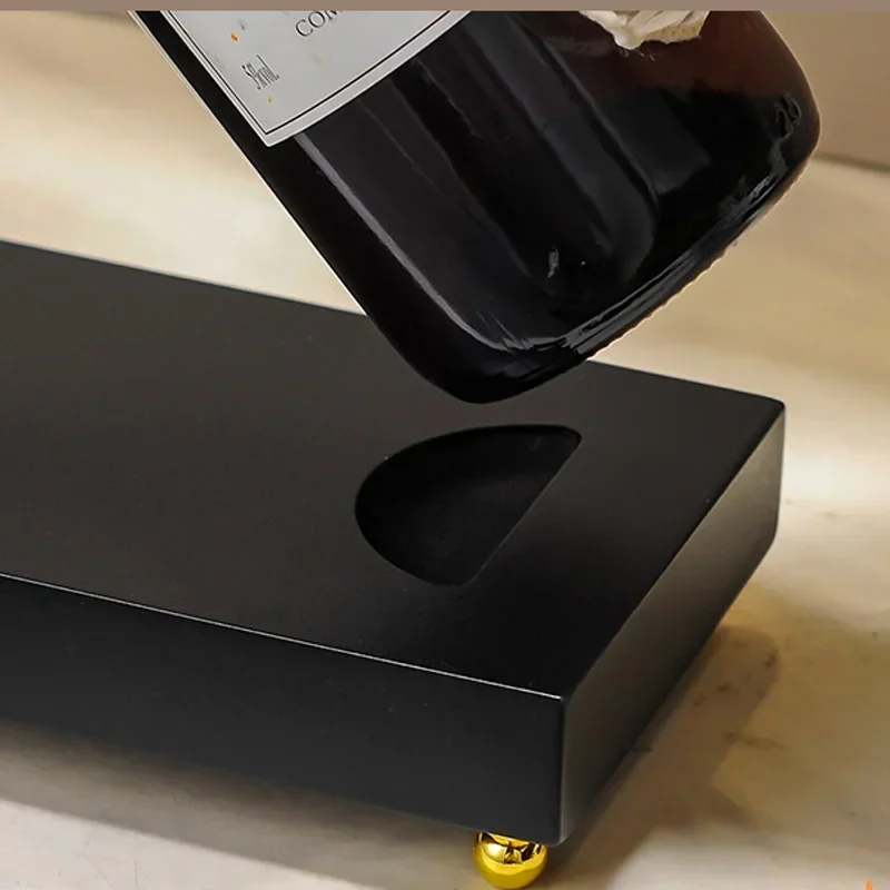 Home Decor Resin Crafts Upscale Light Luxury Style Wine Rack Decoration Home Office Ornament Decoration Accessories Gift Set