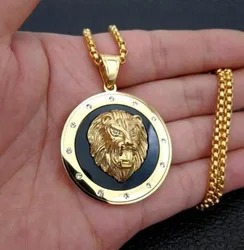Personalized Lion Head Animal Medal Pendant Necklace Suitable for Men and Women Fashion Evening Jewelry Gifts