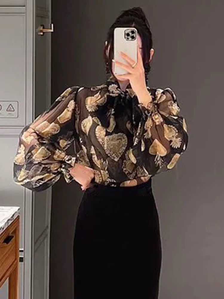 Fashion ladies luxury heart-shaped pattern printed long-sleeved shirt top+high waist and fluffy skirt women\'s suit