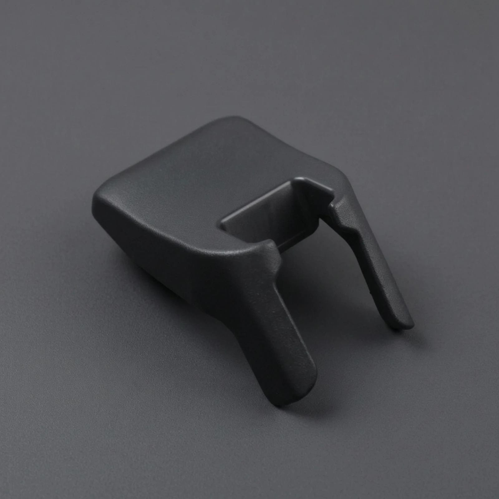 Seat Rail Cover Trim Easy Installation Seat Slide Rail Cover Car Part Shielded Wear-Resistant for DIY Mechanics