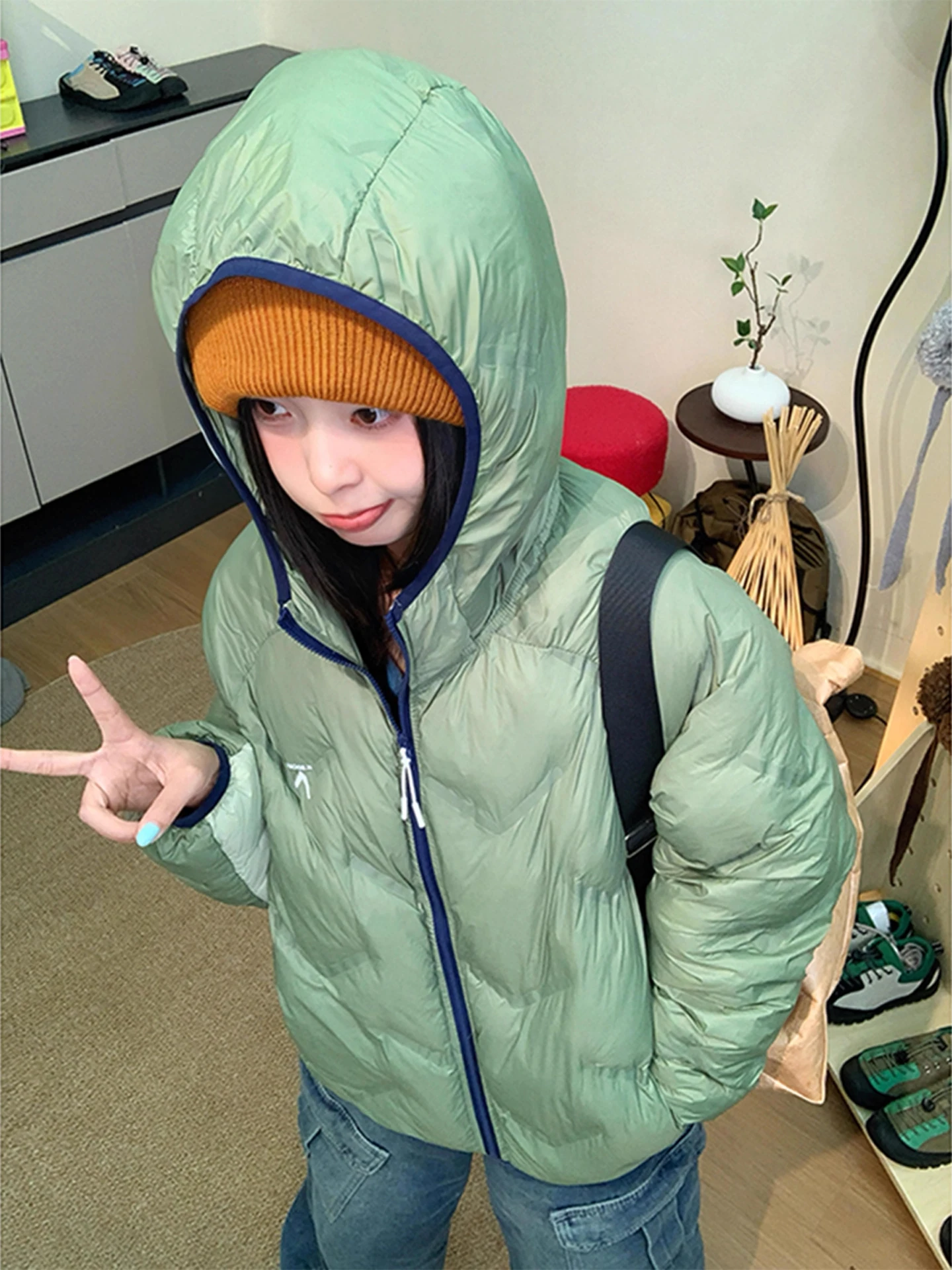 

Легкая хлопковая куртка с капюшоном для пар, уличная зимняя одежда, мужская модная теплая тонкая молния, цветная застежка