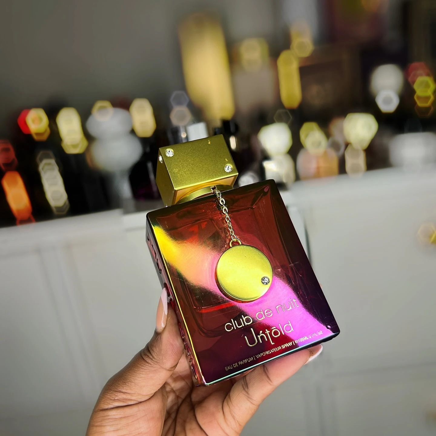 

Club De Nuit Untold для мужчин, парфюмерная вода, спрей, 3.6 унции