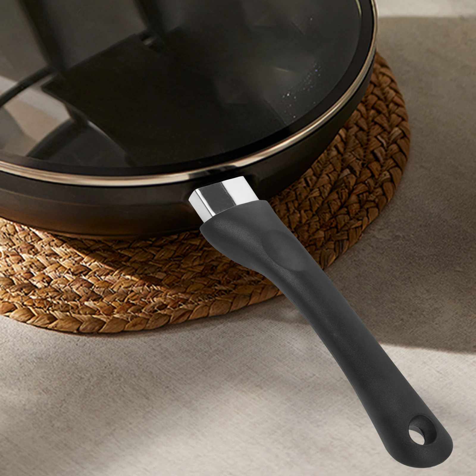 

Anti-Scald Pot Detachable Removable Pan Handle Replacement Black Sturdy Metal Household Cookware Accessories For Frying Milk