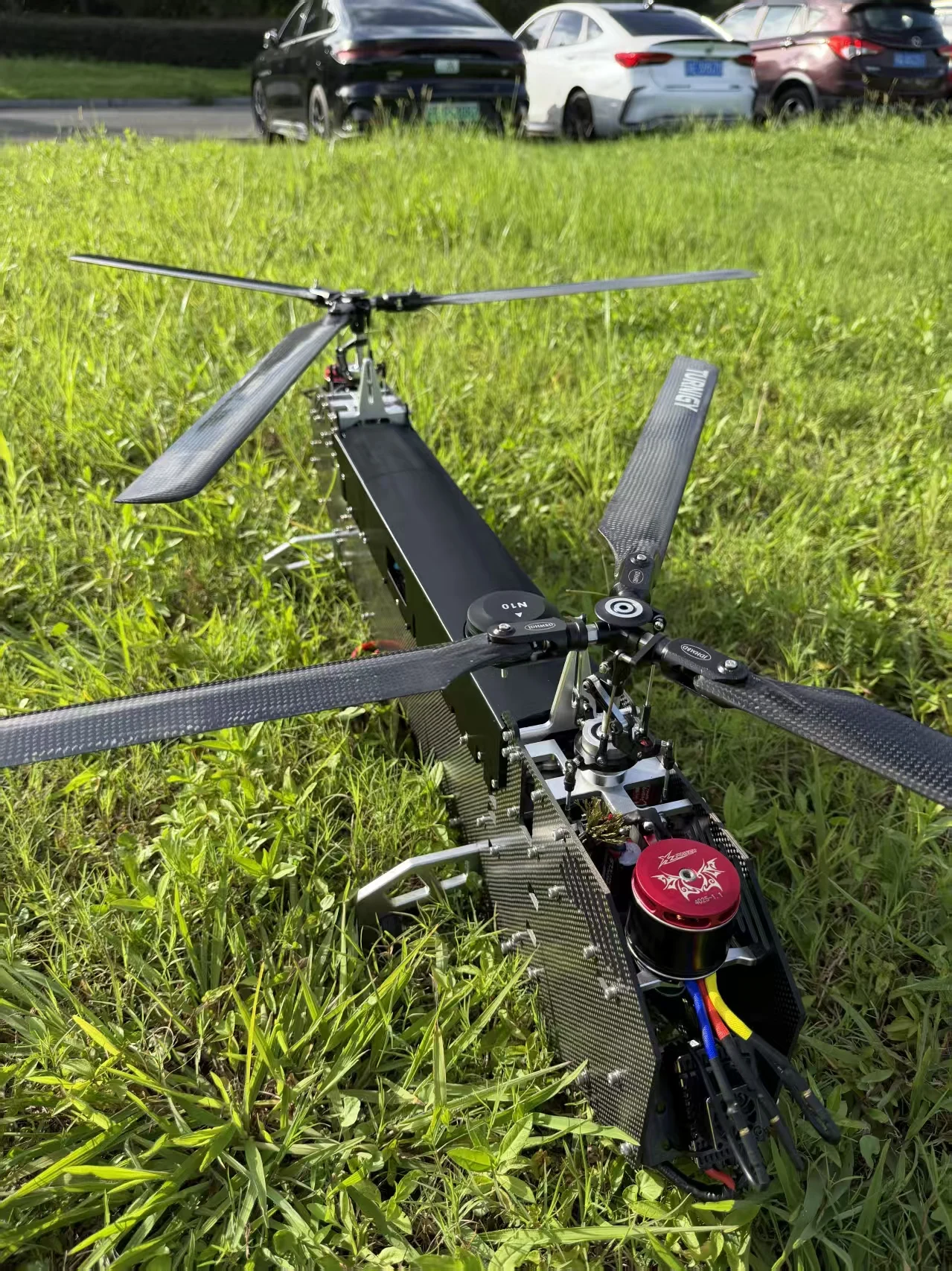 Remote Control Helicopter Series 500 Double Rotors Mechanical Design Aircraft Model for Entertainment