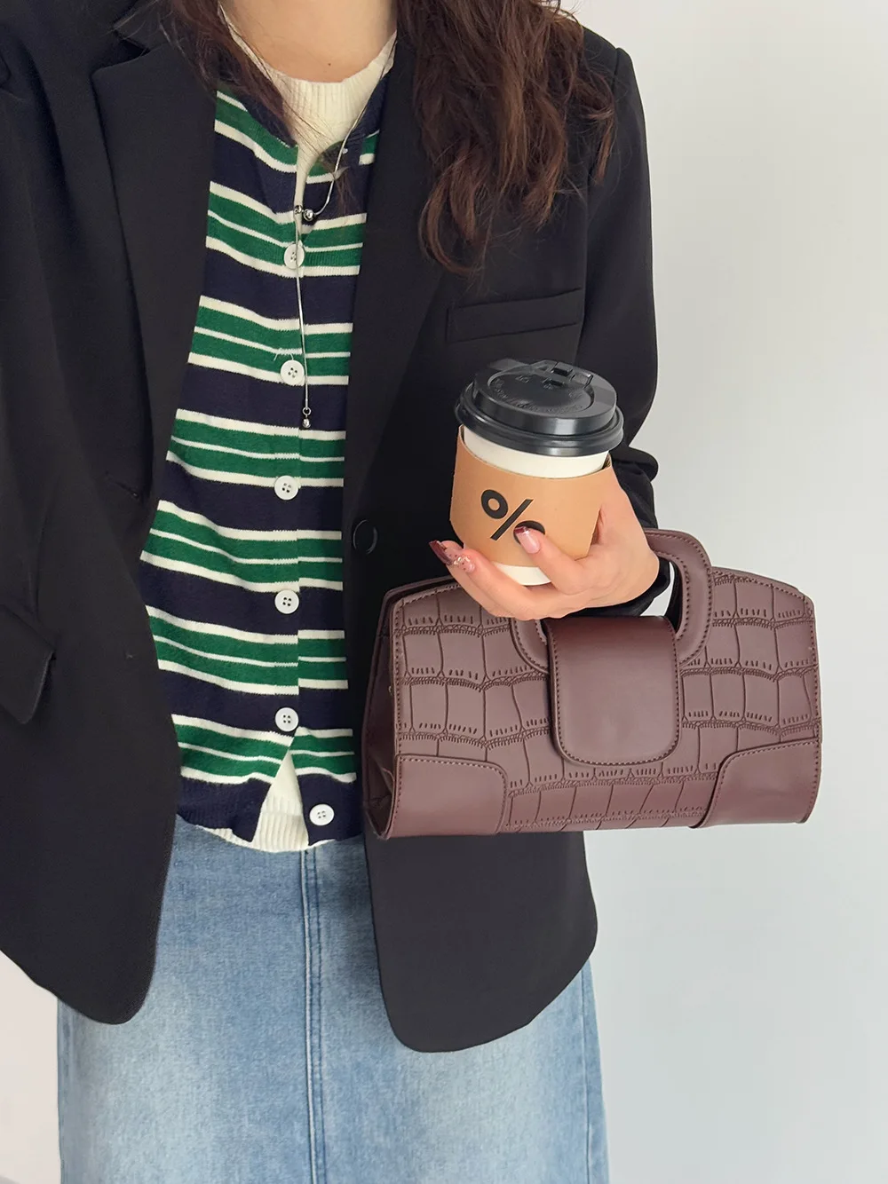Women's Backpack Niche Design Bag Women 2026 Trendy Stone Pattern Chain Crossbody Bag Versatile Internet Celebrity Hand-Held Sma